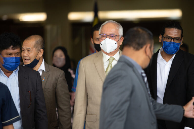 SRC suit: Najib claims ex-management’s authorisation of dubious investments caused loss of billions