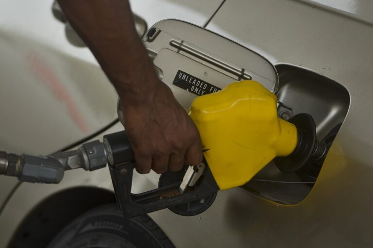Finance Ministry: Prices of RON97, RON95 and diesel unchanged