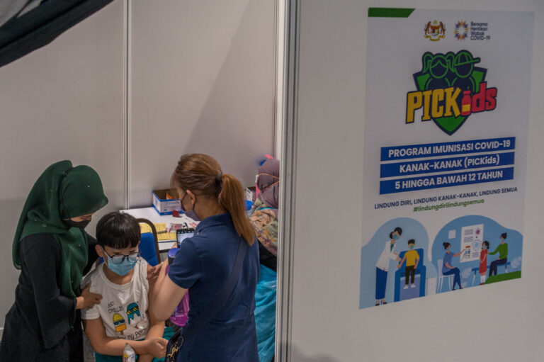 Sarawak continues to lead in PICKids with 67.3 pct given Covid-19 vaccine