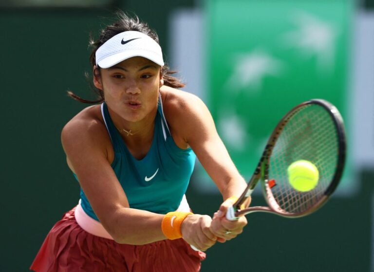 Raducanu bounces back to punch ticket for Stuttgart quarter-finals