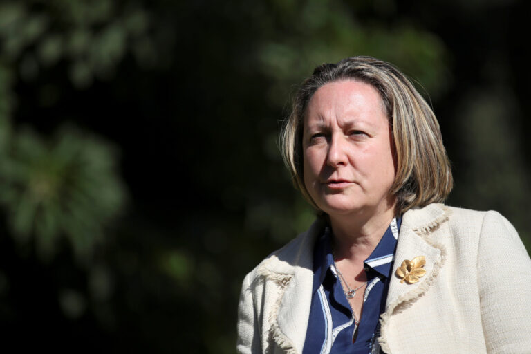 “Keep your hands in your pockets,” female UK minister tells male lawmakers