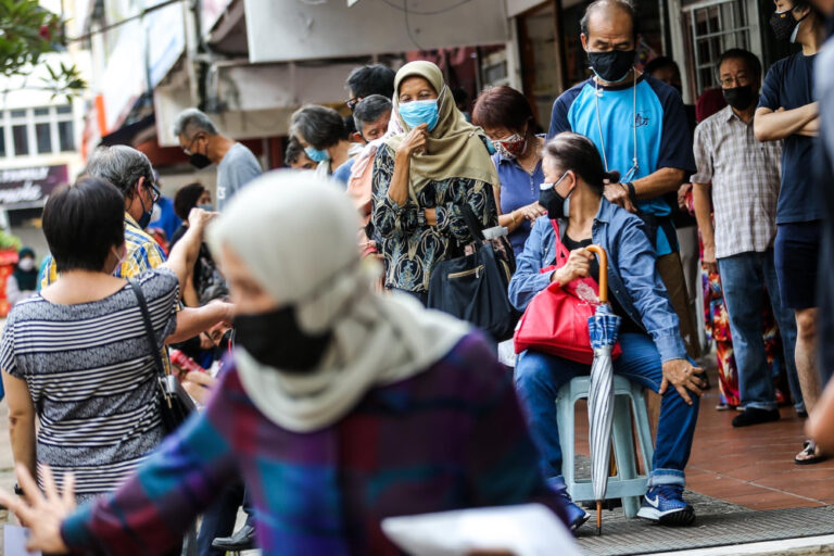 Ahead of Aidilfitri celebration, seniors with comorbidities advised to take second booster shot