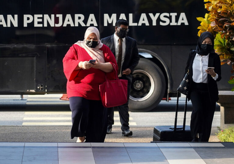 Bella fed with rice mixed with vinegar, rotten fried chicken, witness tells court