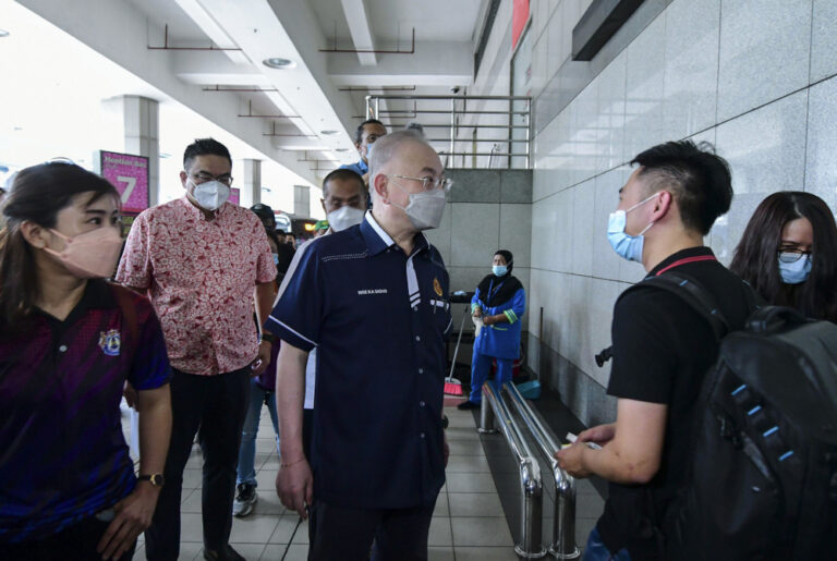 Transport minister: Malaysia-Singapore stage buses to be operational by May 1
