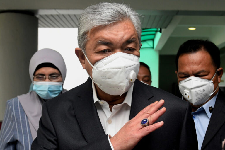 Zahid’s injunction application in defamation suit against Muhyiddin to be heard April 27