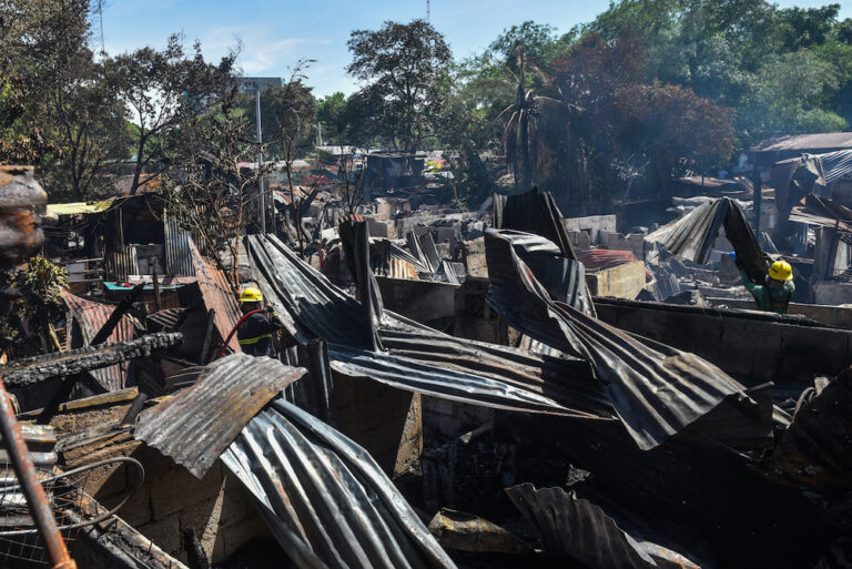 Eight people killed in Philippines housing fire