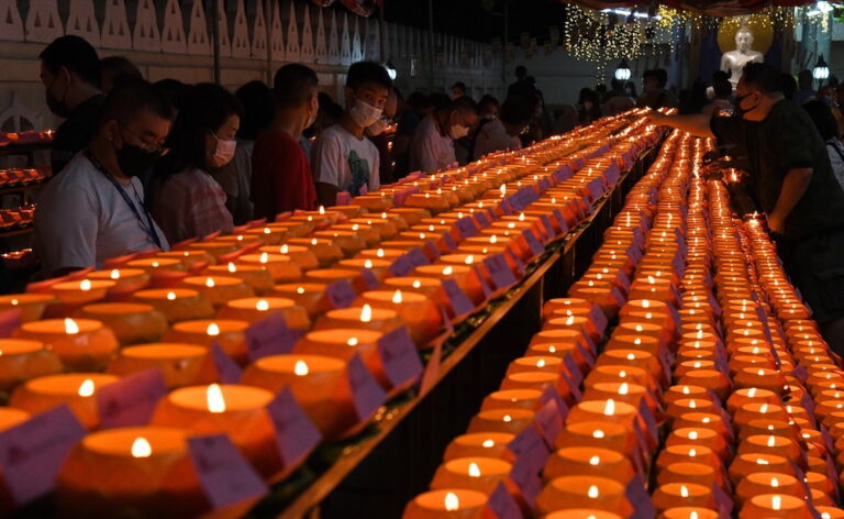 Agong, Raja Permaisuri wish Happy Wesak Day to all Malaysian Buddhists