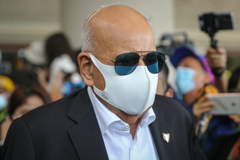 May 23 hearing for Najib, Shafee’s leave to appeal bid to disqualify Sri Ram