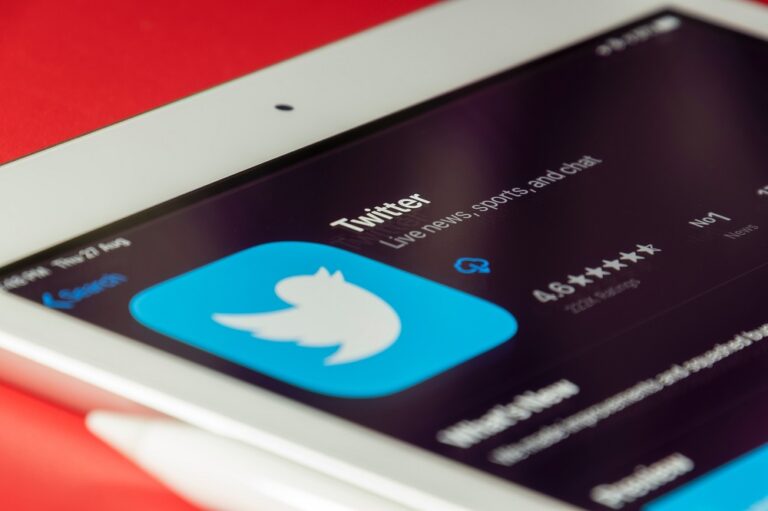 Will you watch TV on Twitter?