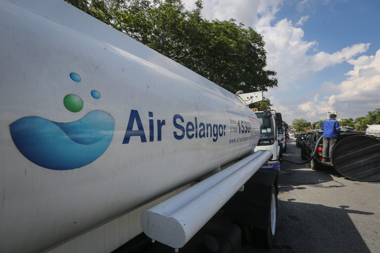 An hour ahead of schedule, Air Selangor says water supply to Klang Valley fully restored