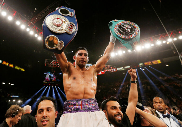 Ex-world champion Amir Khan retires from boxing