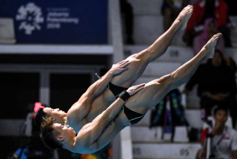 Sea Games: Divers Yi Wei-Tze Liang hand Malaysia gold number two