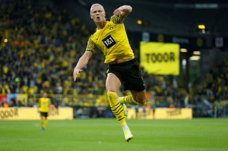 Man City agree to sign Dortmund striker Erling Haaland
