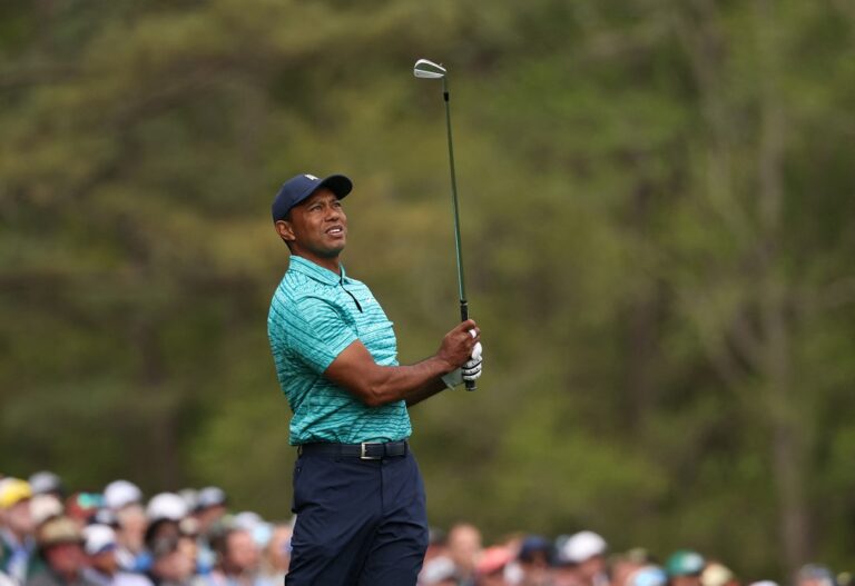 Tiger Woods continues comeback from severe leg injuries at PGA