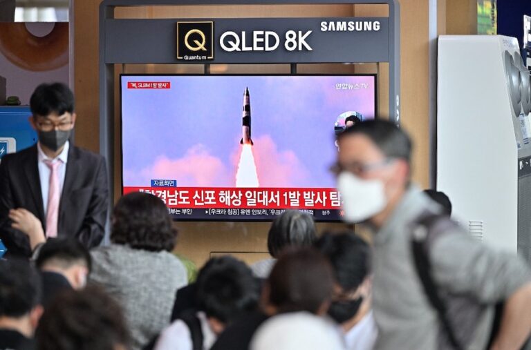 North Korea fires submarine-launched missile after US nuclear warning