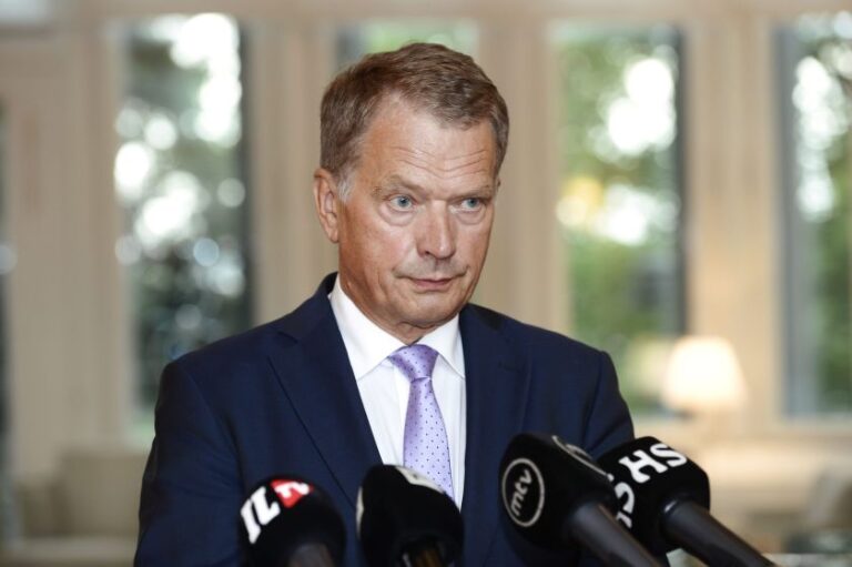 Finnish leader says latest Putin talk on Nato ‘calm and cool’