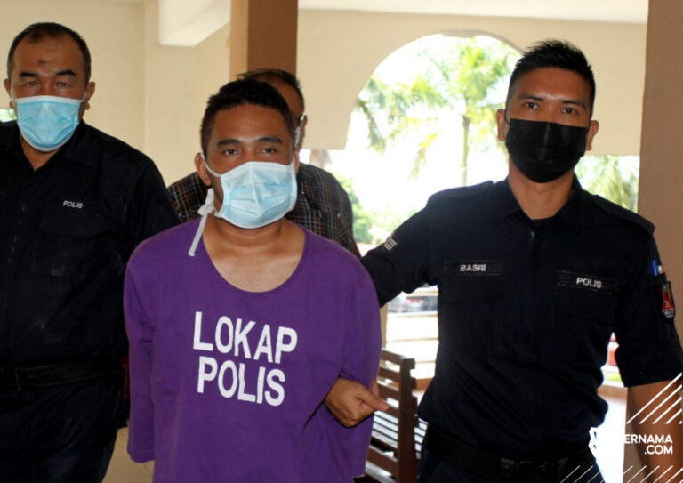 In Perak, shop assistant gets 18 months’ jail for ramming car into police patrol vehicle