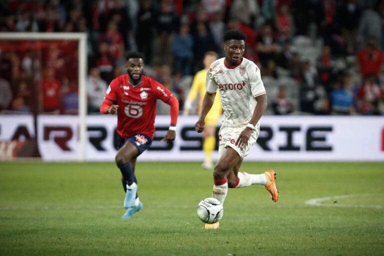 Monaco win eighth straight to climb to second in Ligue 1