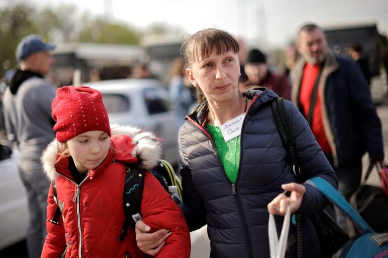 Over 300 rescued from Mariupol, as Zelensky pleads for more UN help