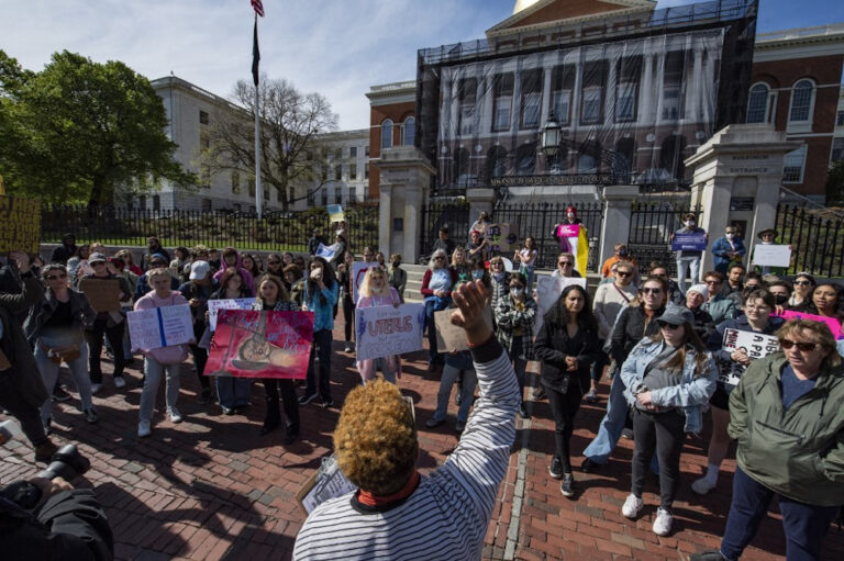 US Democrats throw down gauntlet with symbolic abortion vote