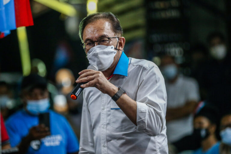 Anwar-Najib debate on next Thursday night at Matic KL, show to be ‘live’