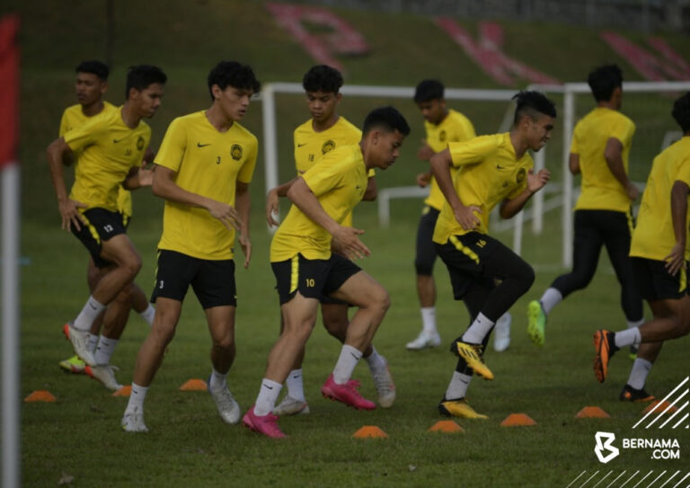 Hanoi SEA Games gold medal within reach, thanks to good understanding between players, says Malaysian footballer