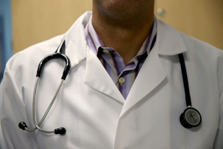 Malaysian Health Coalition lauds formation of task force to investigate doctor’s death, calls for better work culture
