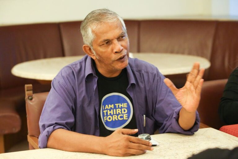 Activist Haris Ibrahim, lawyers sue to have MACC probe on Najib’s SRC trial judge ruled unconstitutional