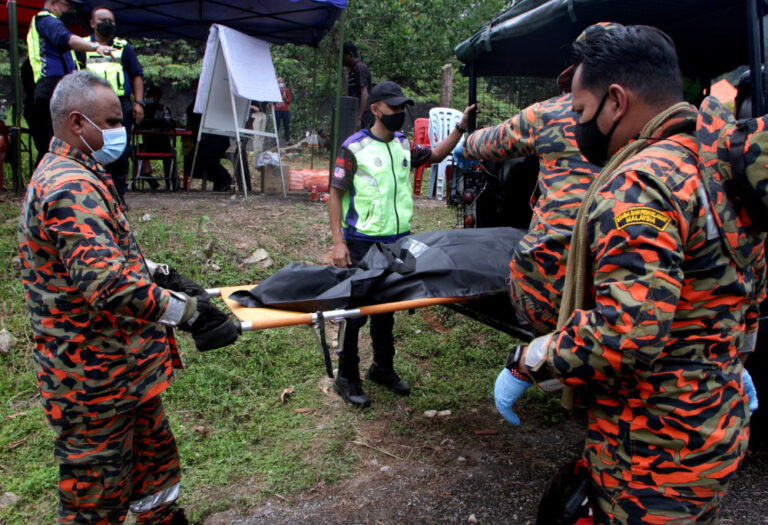 Gunung Suku water surge incident: SAR team find human body parts, says Perak Fire and Rescue Dept