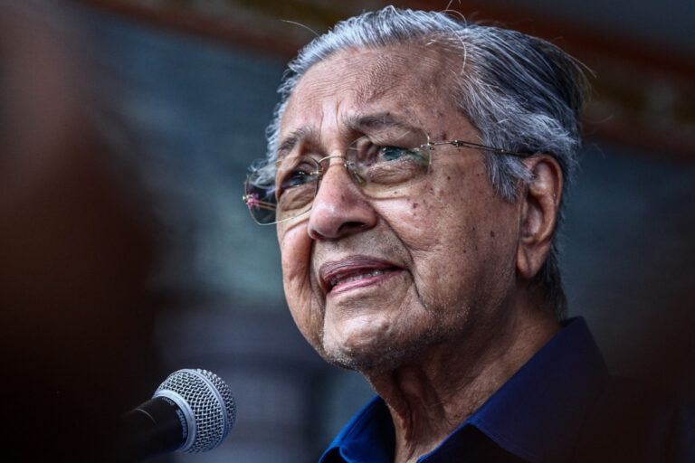 Dr Mahathir says ready to meet Zahid in court, to also sue latter over Indian ancestry remark