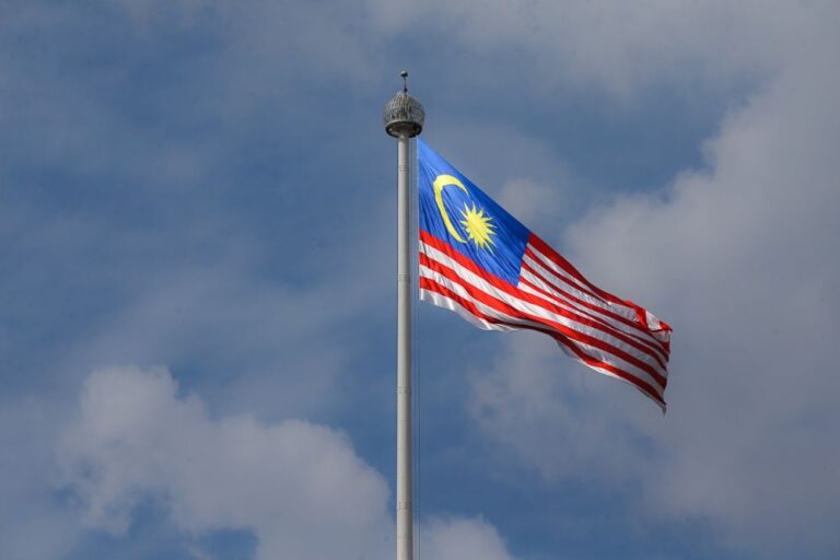 Analysts say world recession risks derailing Malaysia’s recovery, but growth still likely