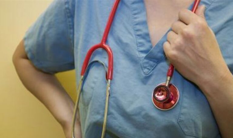 Bullied trainee doctors urged to lodge complaint
