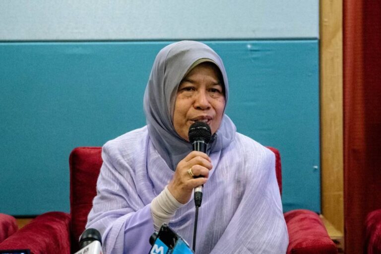 Zuraida Kamaruddin officially Parti Bangsa Malaysia new president, replacing Larry Sng
