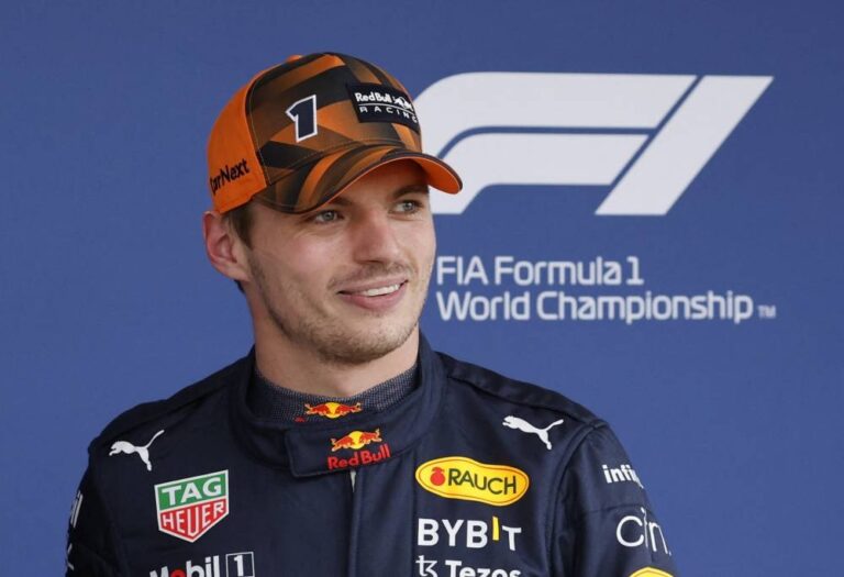 Verstappen goes fastest in final Japanese GP practice