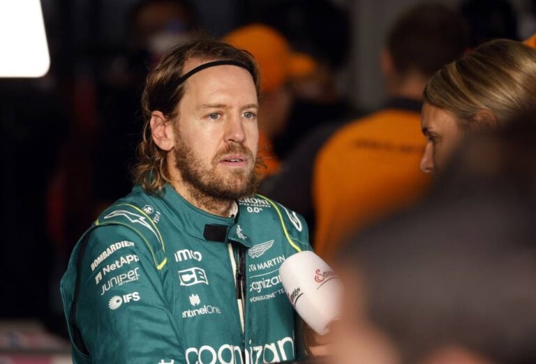 Smiles and some sadness for Vettel on Suzuka farewell