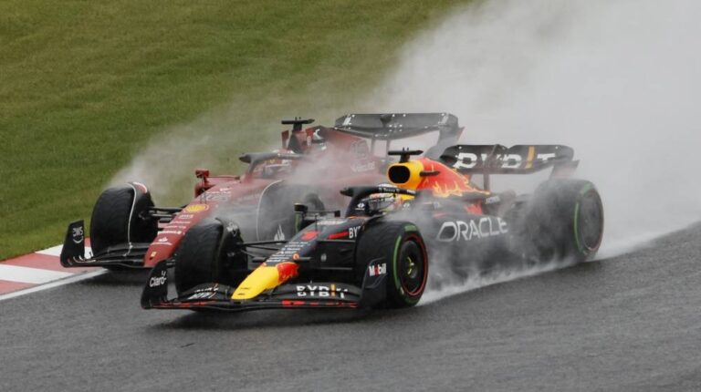 Verstappen title bid in Japan delayed by red flag