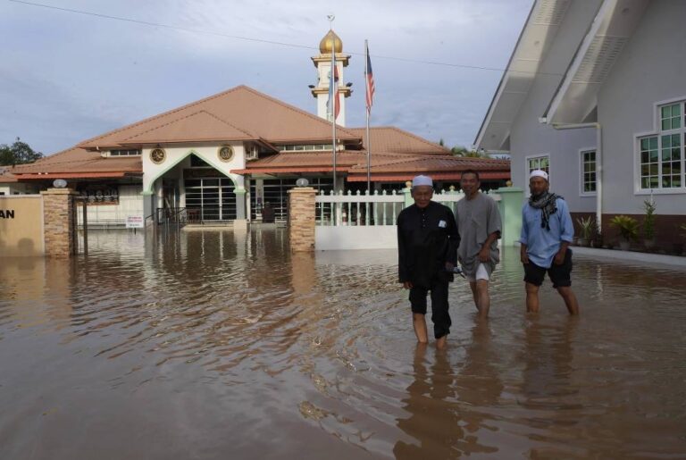 Sabahans urge authorities to monitor Pan Borneo Highway project to prevent floods