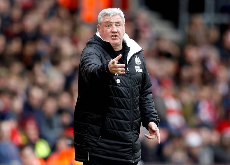 West Brom sack manager Steve Bruce