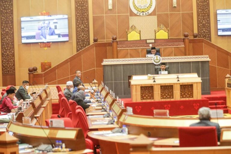 Perak, Perlis to seek rulers’ consent to dissolve legislative assemblies