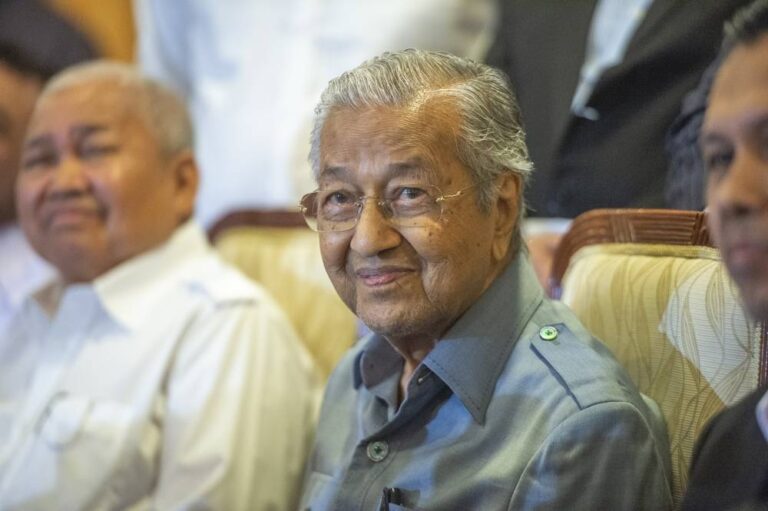 Dr Mahathir says will defend Langkawi in GE15