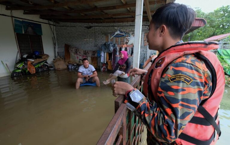 Shah Alam police: Construction works believed behind Kampung Budiman flash flood