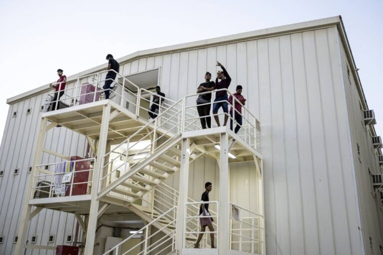 Amnesty pleads for Fifa to compensate World Cup migrant workers