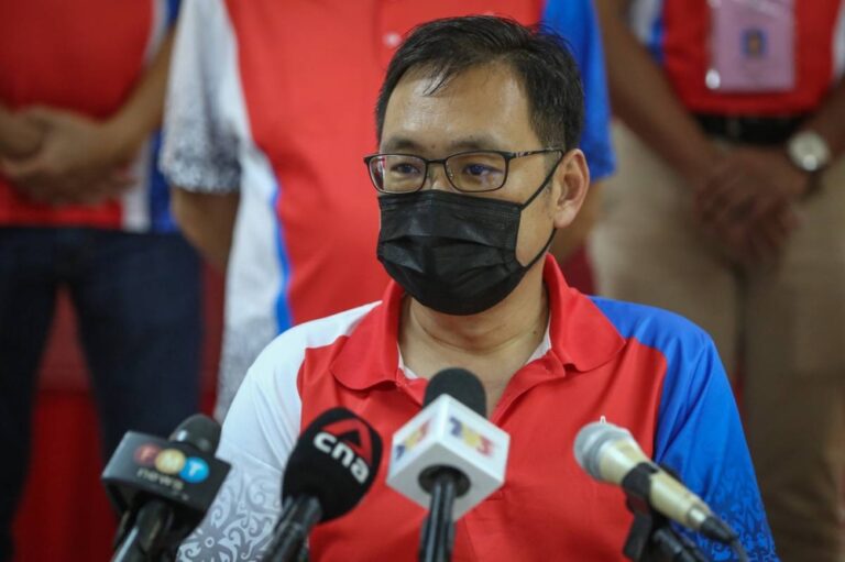 Sarawak DAP chief challenges GPS leaders to name federal-funded projects allegedly cancelled by Pakatan govt
