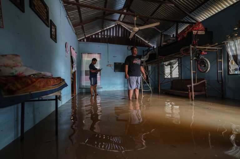 Six states hit by floods, number of evacuees up in 24 hours