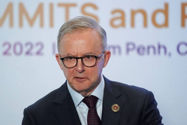 Australian PM hails ‘constructive’ talk with China’s Li