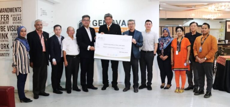 Partnership between LBS Bina Group and Genovasi University College sees Hardship Scholarship Fund receiving RM80,000 to help underprivileged students