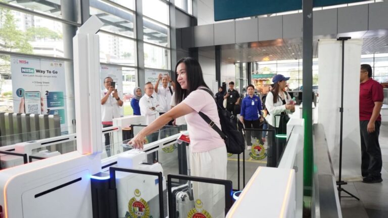Flying soon? Here’s what Malaysians need to know (and do) before arriving at airport immigration