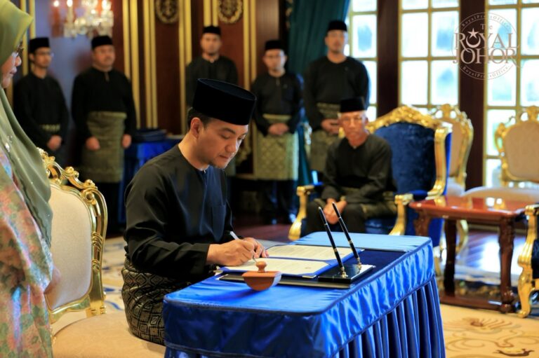 Onn Hafiz receives appointment letter, sworn in as Johor MB after BN landslide win