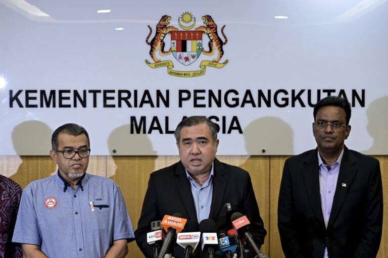 ‘Win, but not by breaking the law’: Loke urges road safety during Negeri Sembilan campaign