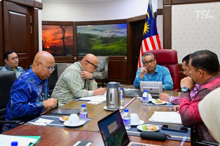 Chief Secretary steps in after complaints pile up at Universiti Malaya Medical Centre
